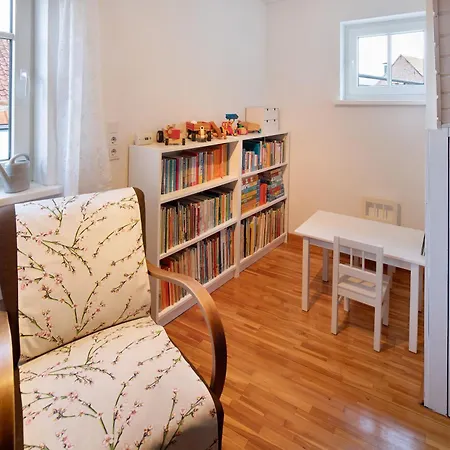 Omi Anni Apartment *