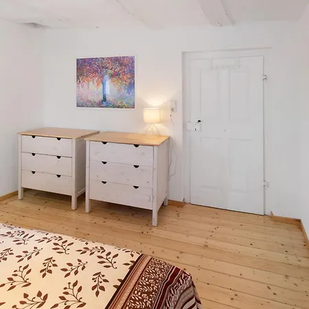 Omi Anni Apartment *
